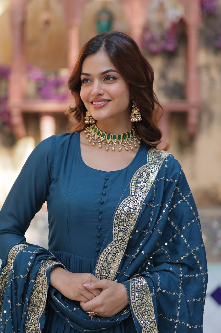 MORPEACH COLOR STAR GEORGETTE GOWN WITH EMBROIDERED DUPATTA