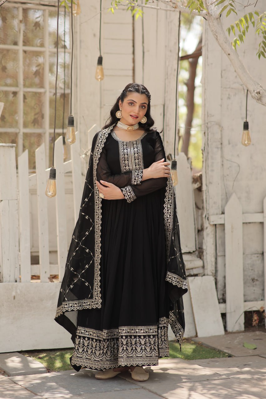 BLACK COLOR FAUX BLOOMING RICH SEQUENCE EMBROIDERED GOWN