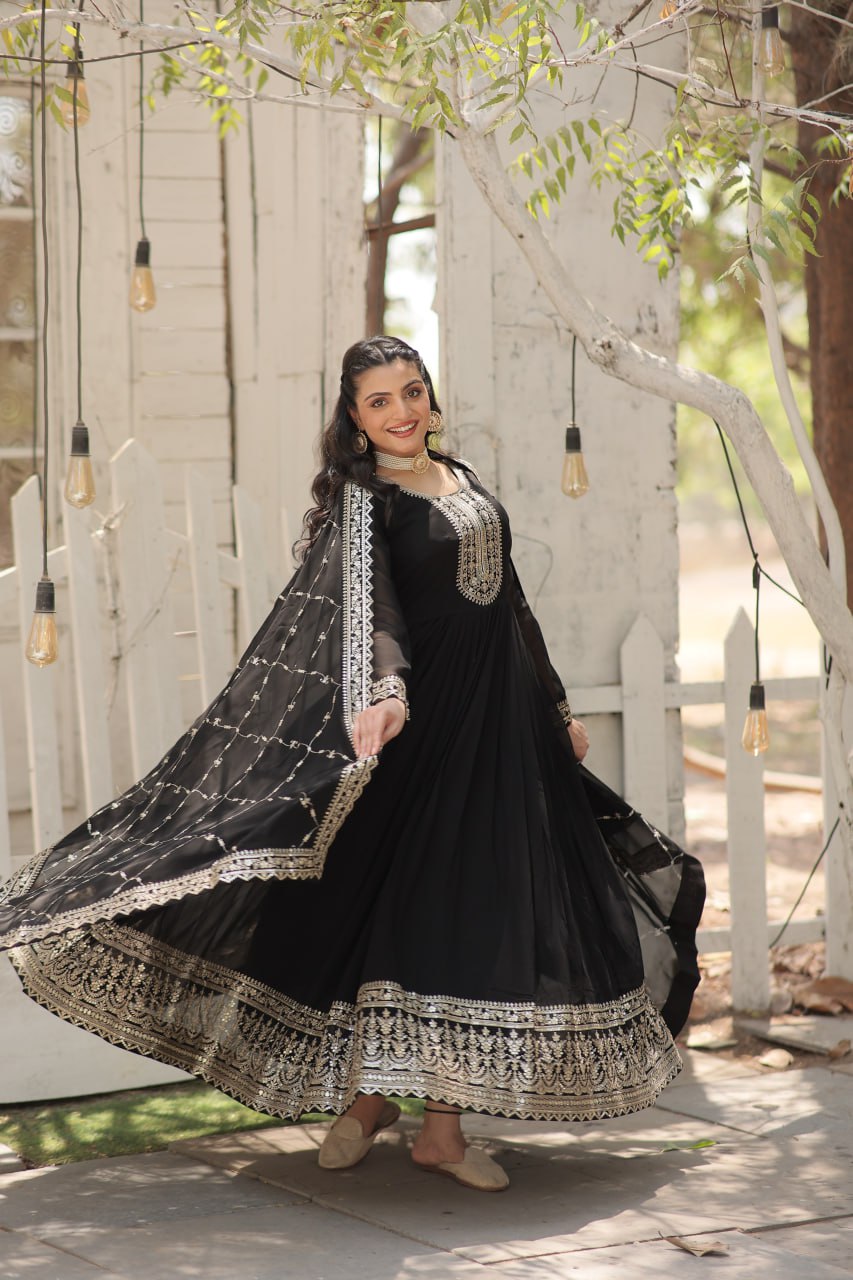 BLACK COLOR FAUX BLOOMING RICH SEQUENCE EMBROIDERED GOWN