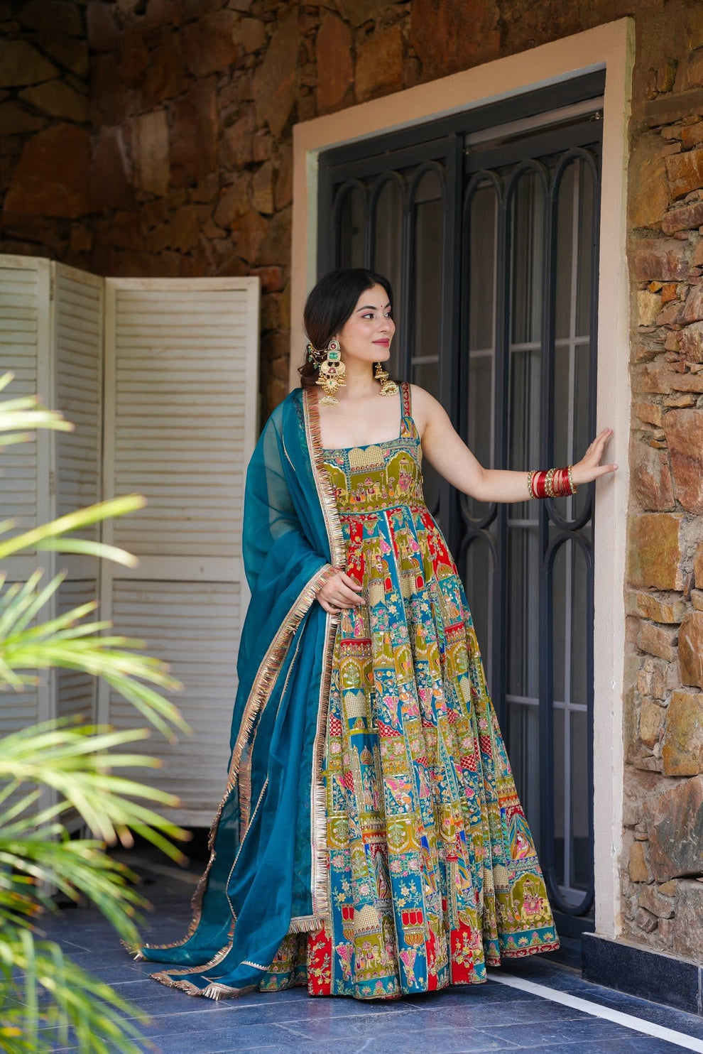 DESIGNER LOOK COLORFULL CREPE SILK BASE HEAVY MAXI SET