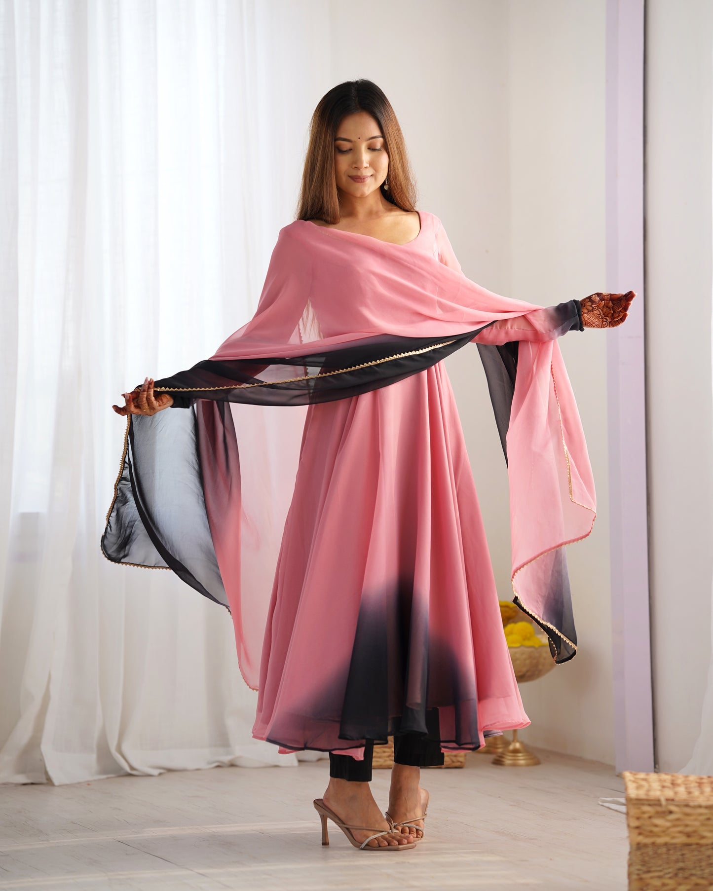 ONION PINK COLOR GEORGETTE BASE ANARKALI SUIT SET OF 3